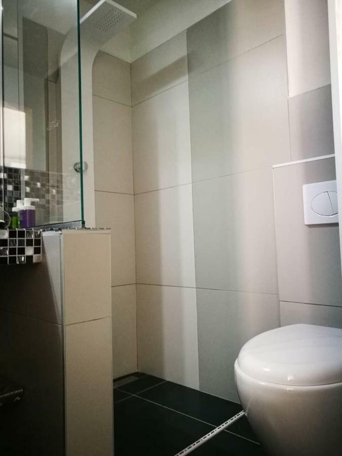 Cres Art Studio Lime Apartment 외부 사진